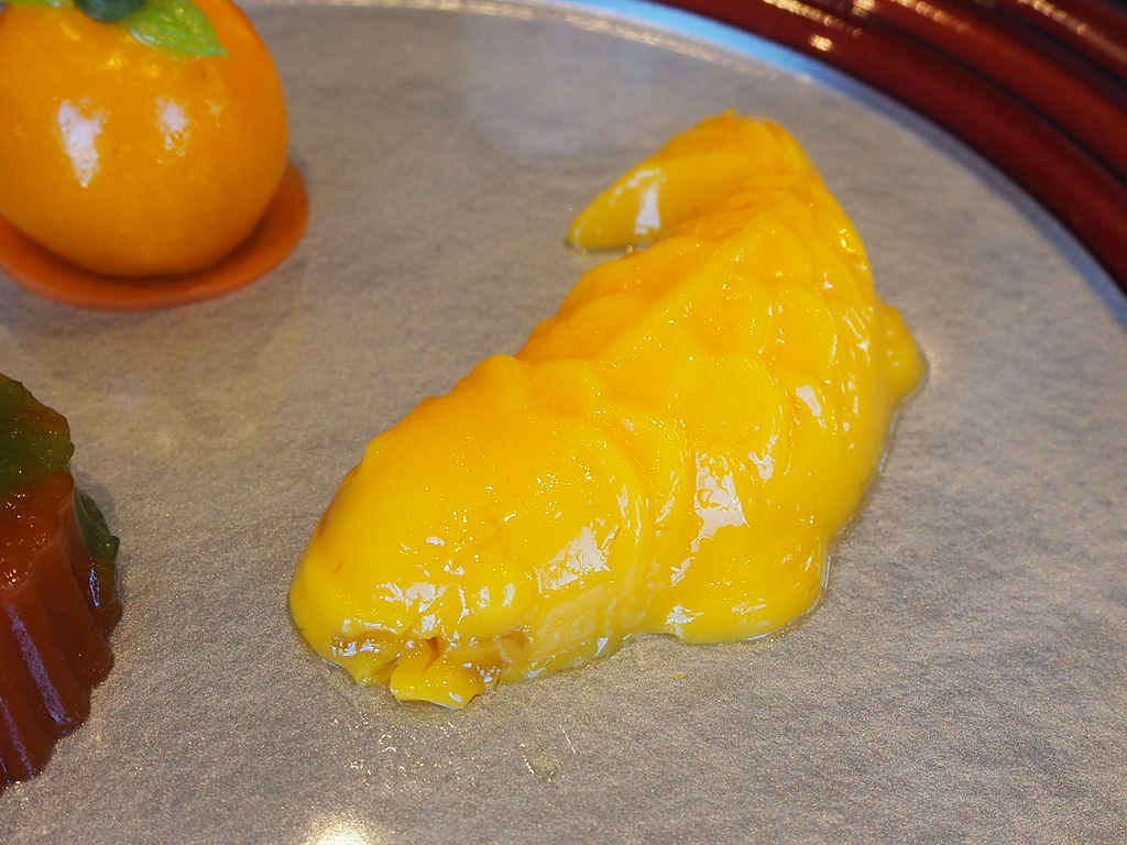 Golden Fish Shape Mango Pudding