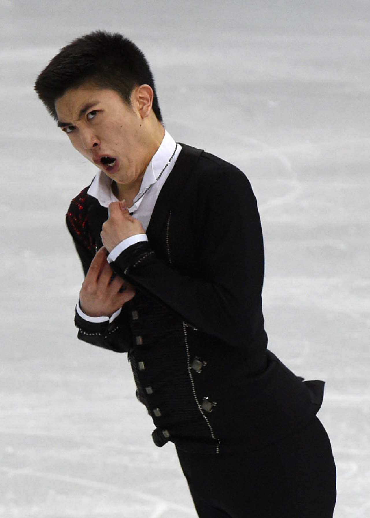 20 Hilarious Mid-Performance Faces Of Olympic Figure Skaters