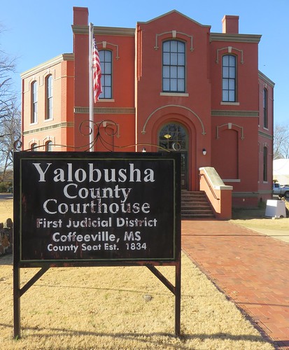 mississippi ms courthouses countycourthouses usccmsyalobushacoffeeville yalobushacounty coffeeville countysigns northamerica unitedstates us