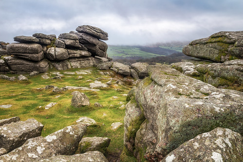 dartmoor devon pewtor tor rock landscapes landscape landscapephotography nature cloud clouds stone england greatbritain canon eos100d efs1585mmisusm eos