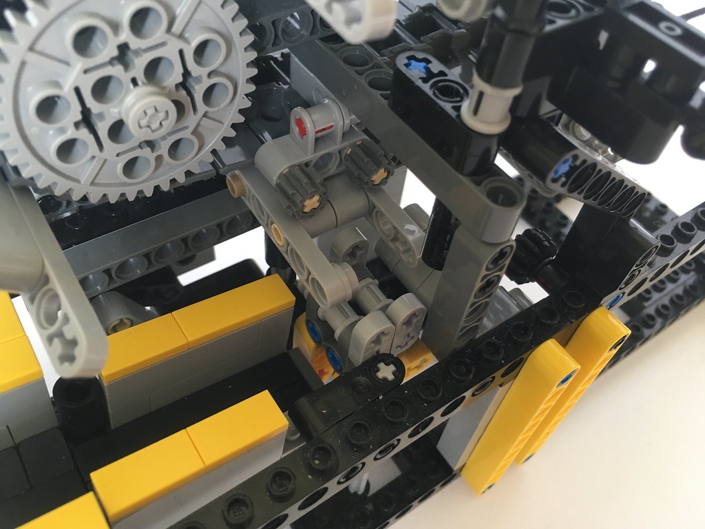 Lego GBC Fork Conveyor Module photos