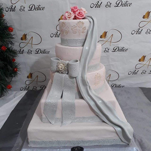 Cake by Art et Delices