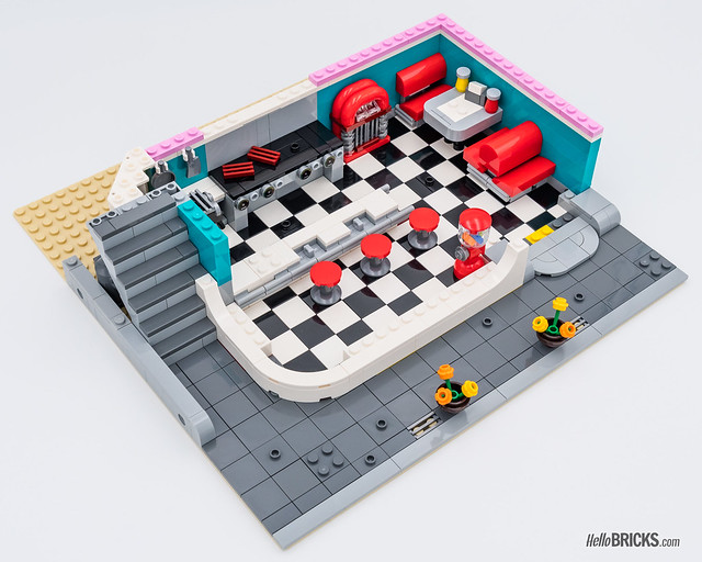 Review LEGO 10260 Downtown Diner