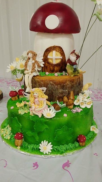 The Fairies Garden by Samantha Gonzales of Gonzales Cake Cottage