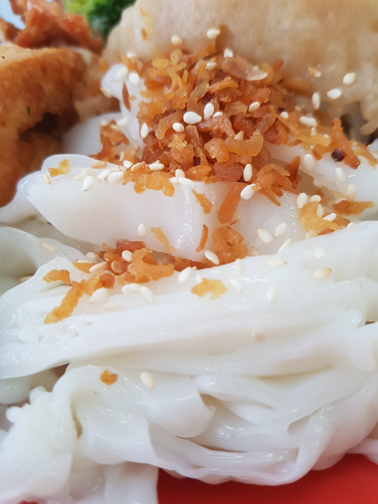 蝦米豬腸粉自制釀豆腐 Died shrimp Chee Cheong Fun Home-made Tong Tao Foo $9.50 @ 永勝咖啡店 Restoran Yong Sheng USJ 14