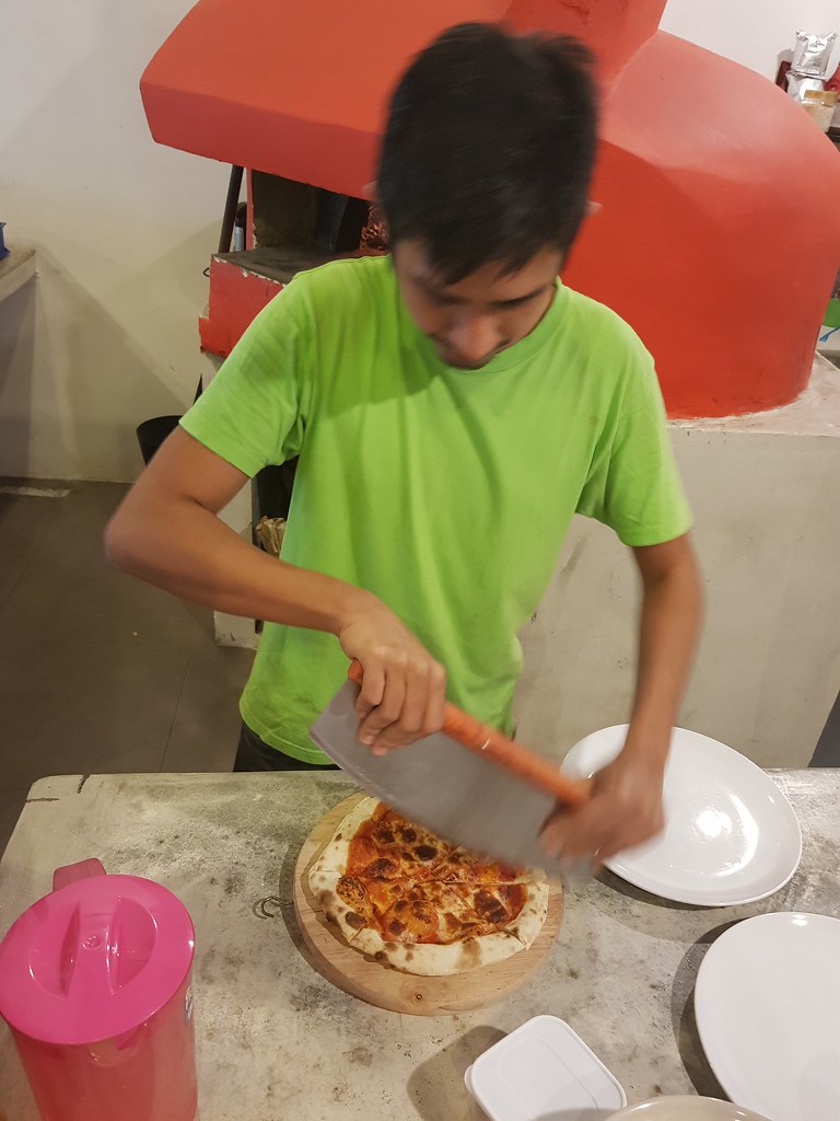 Smoked Beef & Rocket $29 @ Wood Fire Oven Pizza Seksyen 13 Shah Alam