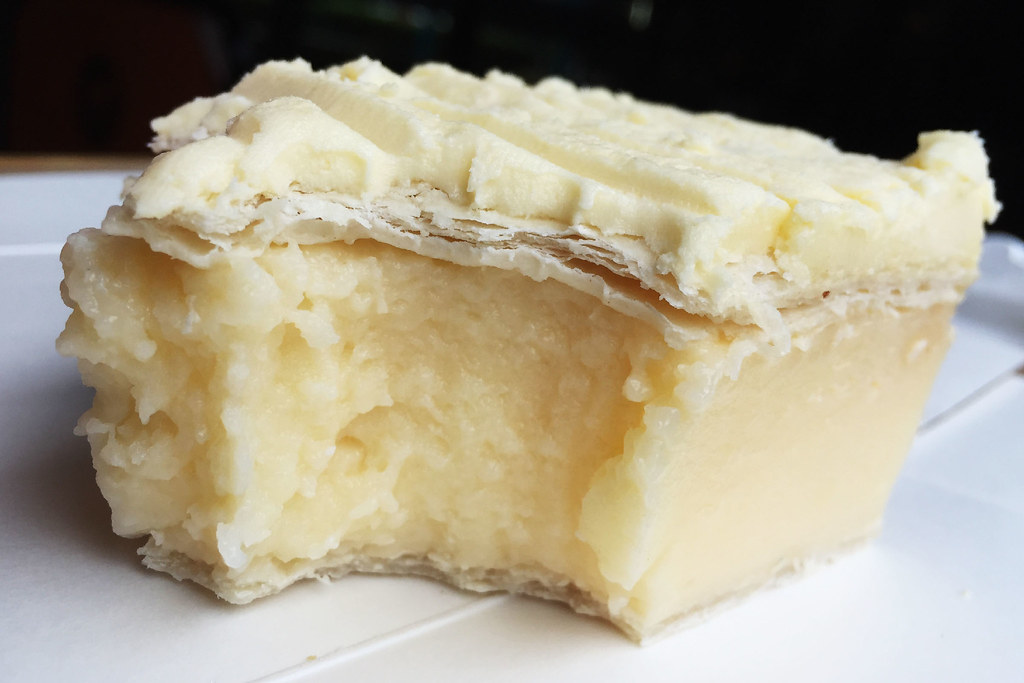 Vanilla slice: Oliver's Pies