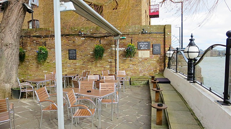 Historic London pub on the Thames
