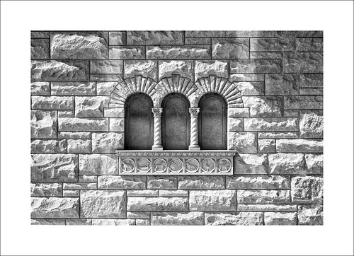 marlandmansion brick sandstone mansion stone window blackandwhite bw oklahoma poncacity olympusomd olympus em1markii 12100mmf4zuiko zuiko zd micro43 art
