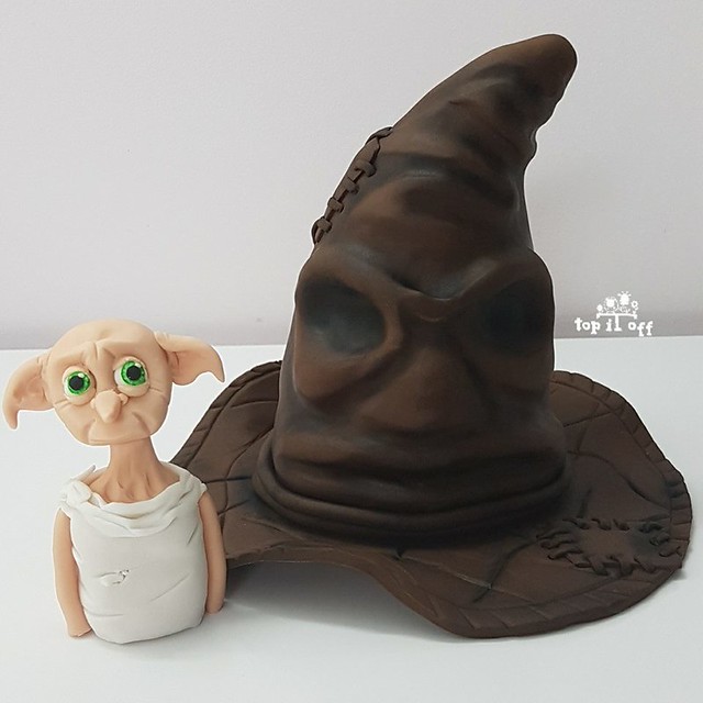Cute Harry Potter Cake by Top It Off