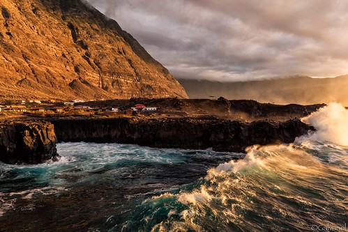 elhierro atlantic spain sunset volcanic water island mood light canaries wave sun clouds