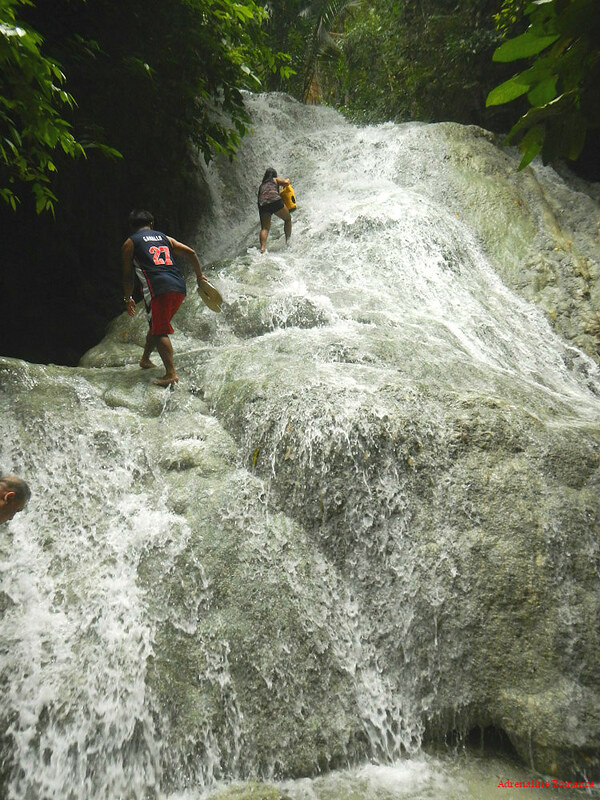 Aguinid Falls