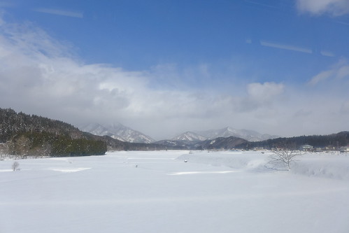 陸羽東線 rikuueastline 車窓 window 雪 snow 田 paddy 山形県最上町 mogamiyamagata