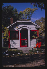 Fairyland Cottages, one cabin, W. Lake Lane, Detroit Lakes, Minnesota (LOC)