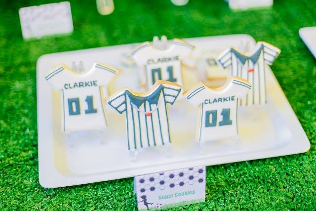clarkie soccer party sweets (1)