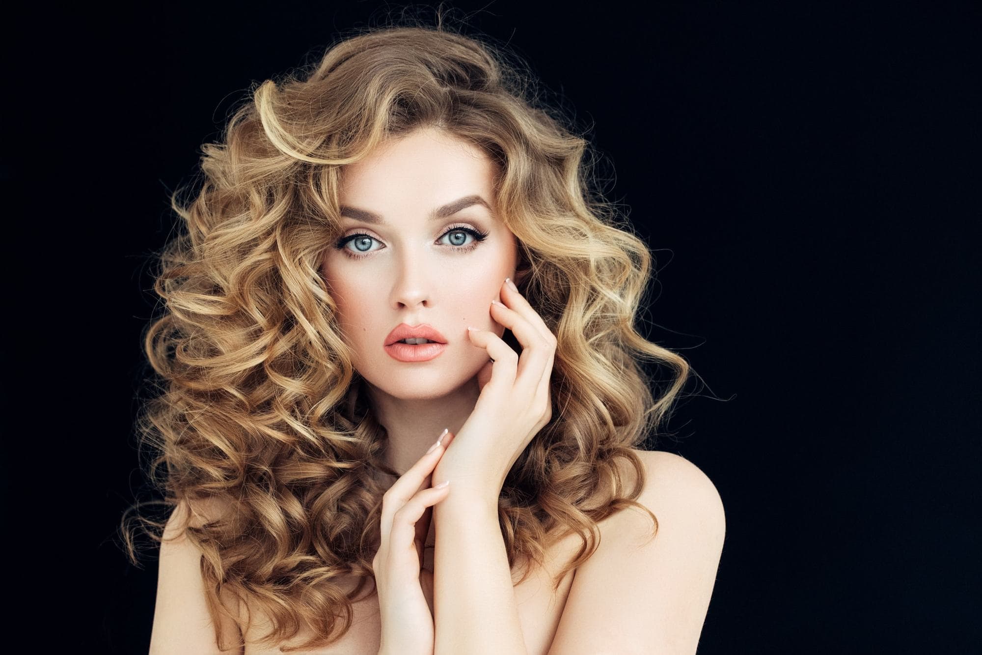 Modern Curly Perms Types : Glamorous Styles 5