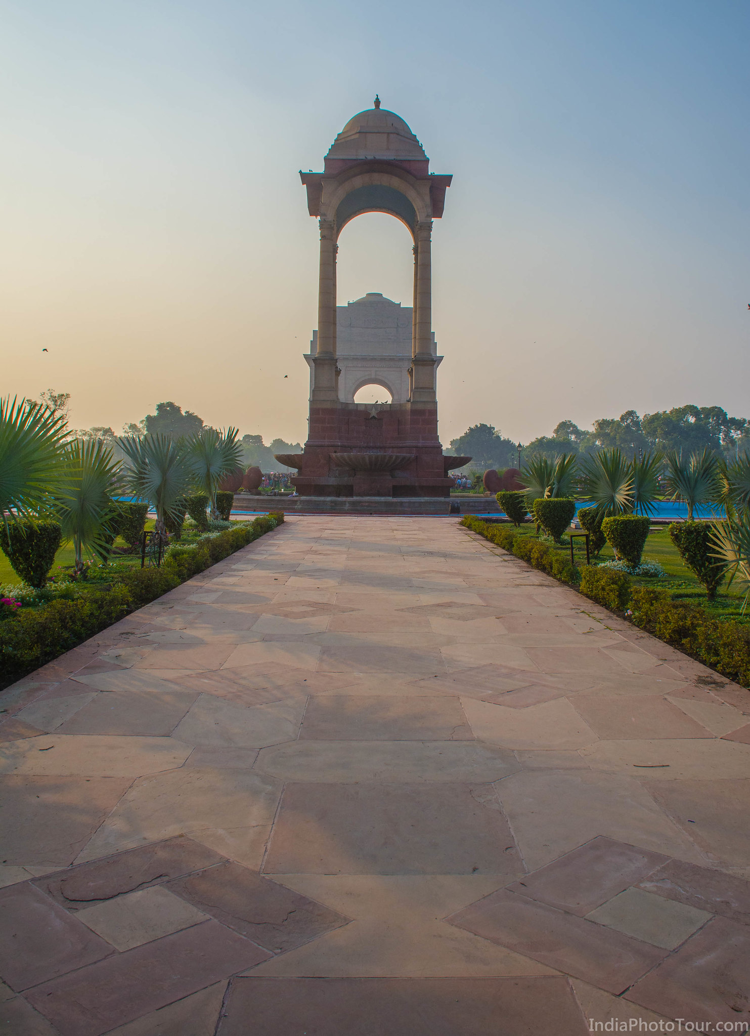 India Gate near sunset