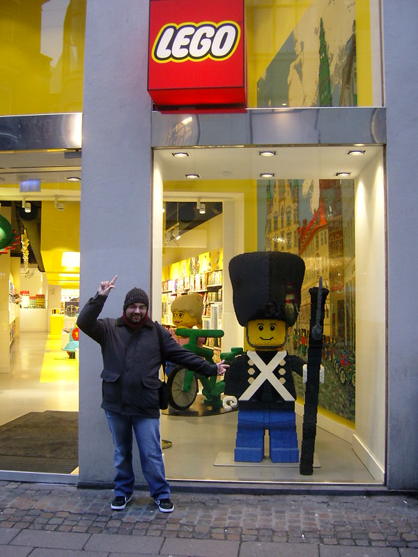 Επίσκεψη στο official Lego Store Copenhagen! 24916410347_bfeb236979_c
