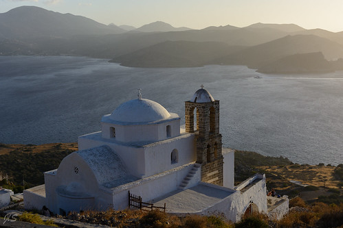 monument milos grèce nature planslointains eglise cyclades church farview greece coth coth5