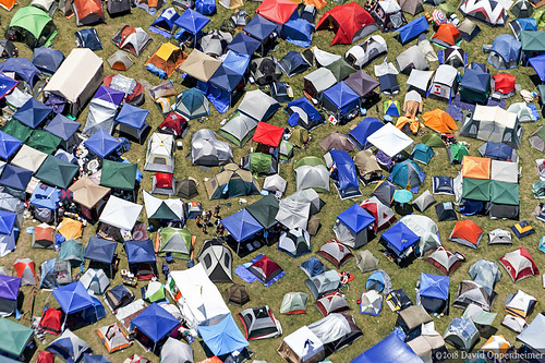 aerialtents tentcamping randomtents cluster bunch colors aerialviewoftents festivalcamping camping bonnaroo bonnaroomusicfestival festival tickets manchester tennessee livemusic concert musicfestival aerial helicopter aerialphotography bonnaroophotos view campground colorful random art unitedstates usa