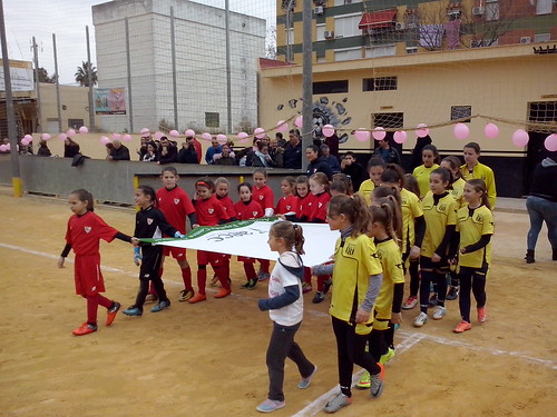 Fútbol solidario del C.D. Cantely por el Día Mundial del Cáncer