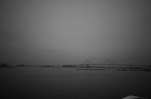 Yokohama monochrome 5