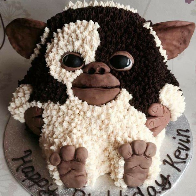Gizmo Cake by Michelle Tod