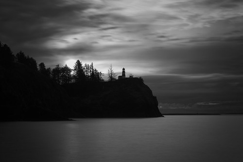 washington cape disappointment state park pacific columbia columbiariver river ocean lighthouse blackandwhite black white bw topaz topazlabs effects topazbweffects nikon nikond800 d800 longexposure long exposure le clouds water shiloette