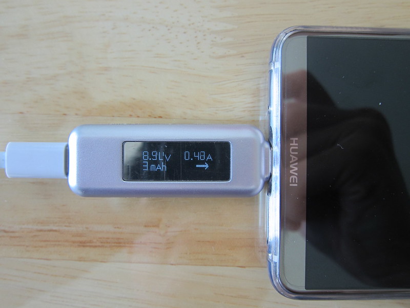 Satechi USB-C Multimeter - Plugged Into Huawei Mate 10 Pro