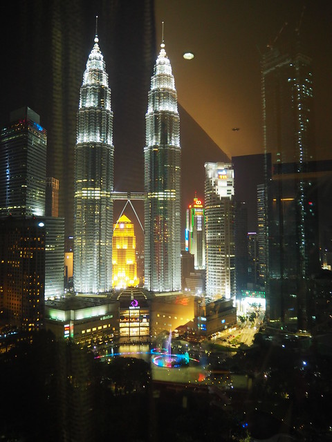PA155565 Traders Hotel(トレーダース ホテル クアラルンプール バイ シャングリラ) KualaLumpur KL malaysia マレーシア ツインタワー ひめごと