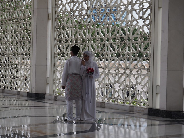 PA155418 Sultan Salahuddin Abdul Aziz Mosque シャー・アラム スルタン・サラフディン・アブドゥル・アジス・シャー・モスク malaysia ブルーモスク KL　クアラルンプール ひめごと