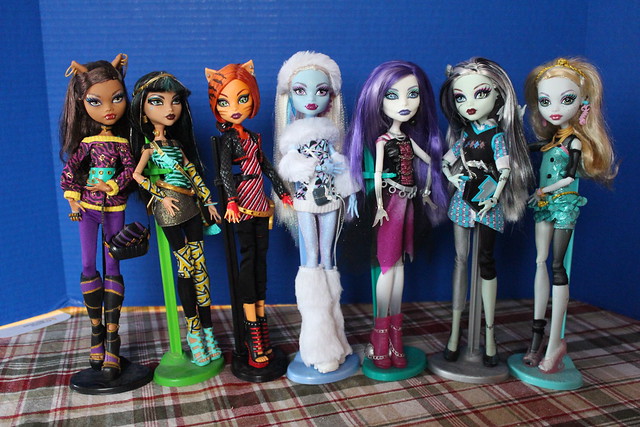 Monster High Wave 2 2011 releases