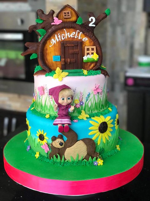 Masha and the Bear Cake by Ezz Jz of Bake My Day