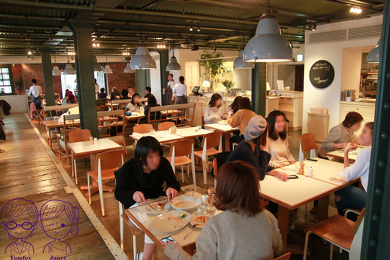 5 Bills(横浜赤レンガ倉庫店) 用餐空間