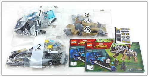 LEGO Marvel Super Heroes Black Panther 76099 & 76100 box 06