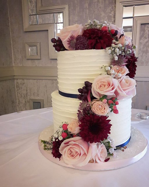 Wedding Cake by Anna Applebee of Applebee Bakes