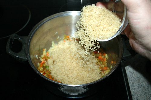 30 - Reis in Topf geben / Put rice in pot