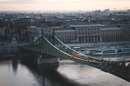hungary fujixpro2 sunrise bridge travel danube train city cityscape europe budapest river hu