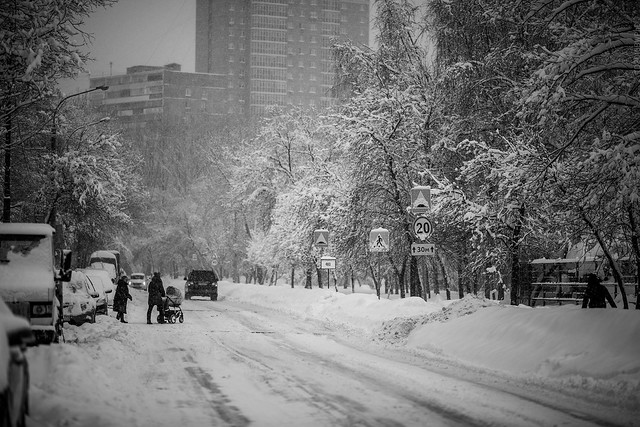 2018.02.05_036/365 - Moscow street with a little snow