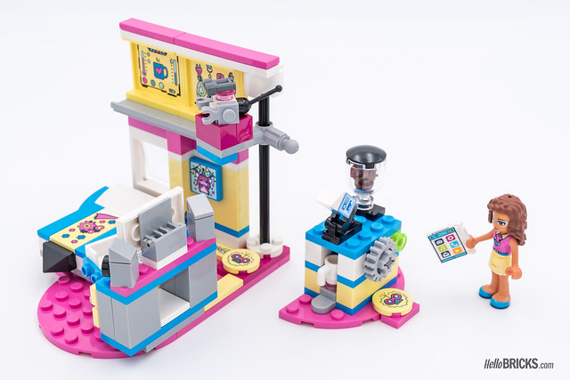 REVIEW LEGO Friends 2018 - LEGO 41329 Olivia's deluxe Bedroom 2