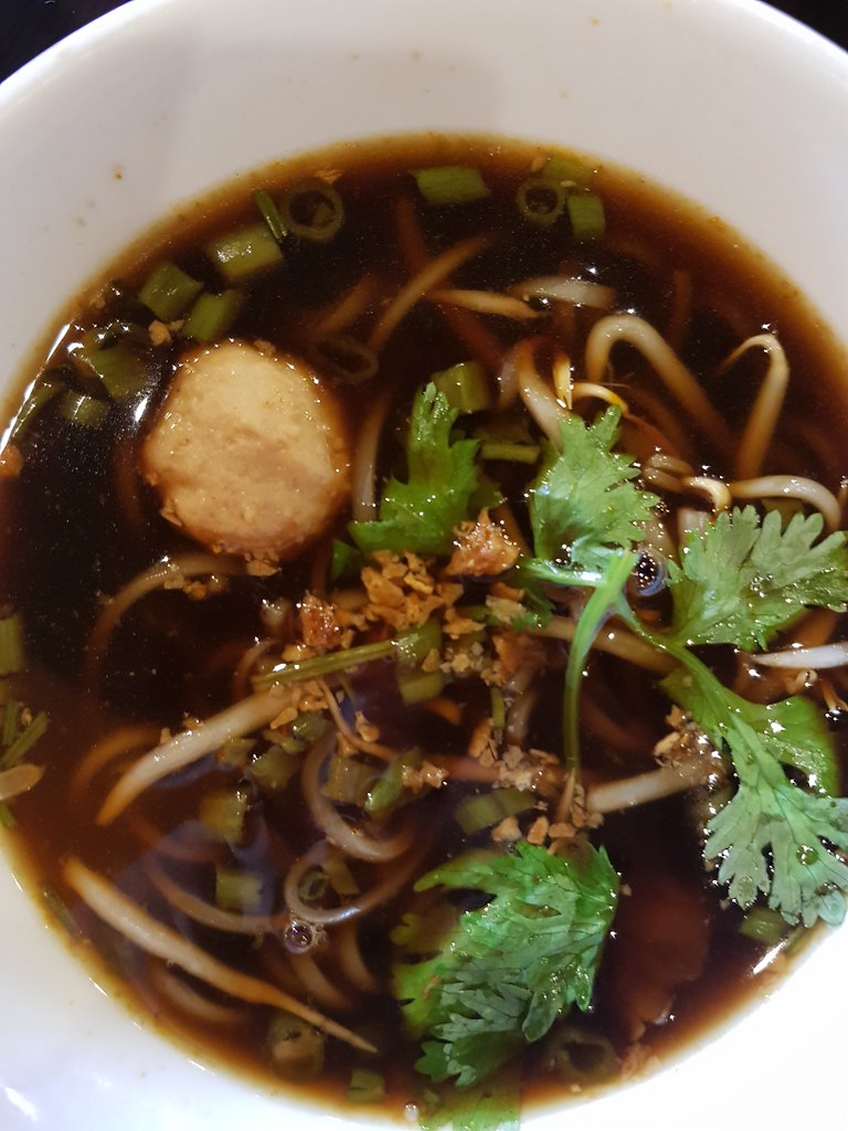 泰國小碗公船麵小吃 Thai Boat Noodle Dishes $1.90/bowl @ Aroi Thai Utrapolis Marketplace Glenmarie