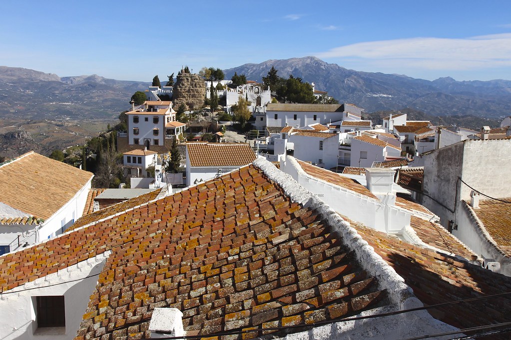 Andalusian Iznajar ja Comares