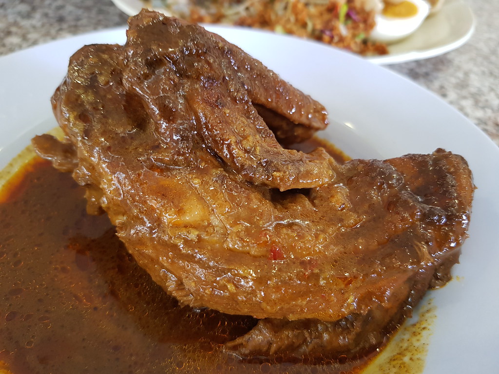Ayam Kerutuk @ Restoran Hatinie Shah Alam