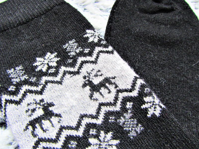 chaussettes-en-laine-et-cachemire-chau7-accessoires-hiver-thecityandbeauty.wordpress.com-blog-mode-femme-IMG_9233 (2)