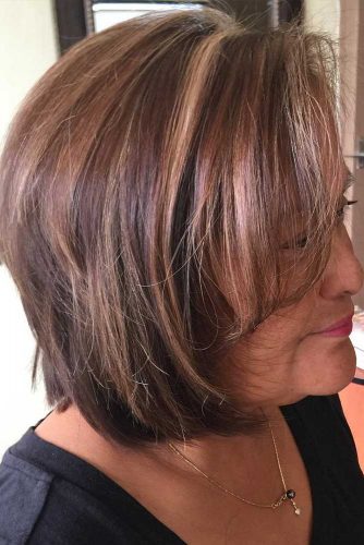 Short Haircuts for Women Over 60 For 2018 4