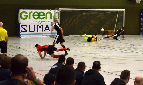 Hallenstadtmeisterschaft Dortmund / indoor football championships of Dortmund: round 1, Renninghausen