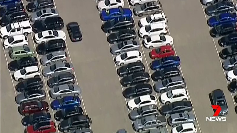 Chadstone car park, Boxing Day (Channel 7)