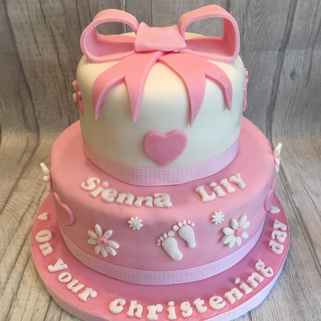 Cake by Truly scrumptious
