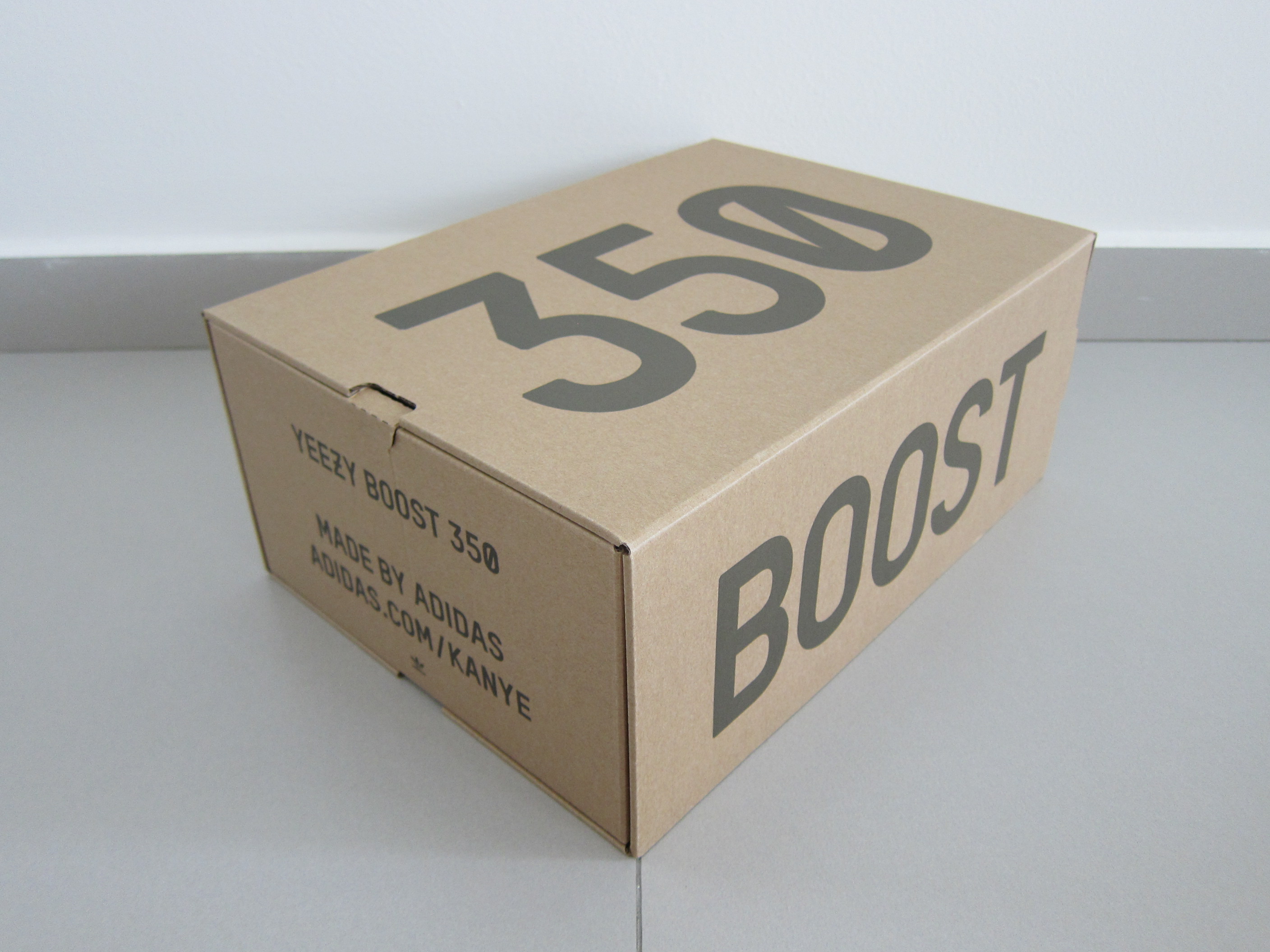 [WTS] [WTT] Adidas Yeezy 350 V1 Pirate Black 2015. Size 13