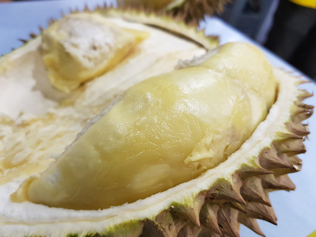 XO 2kg ($23/kg) @ Say Heng Durian at Gerai Durian USJ 14
